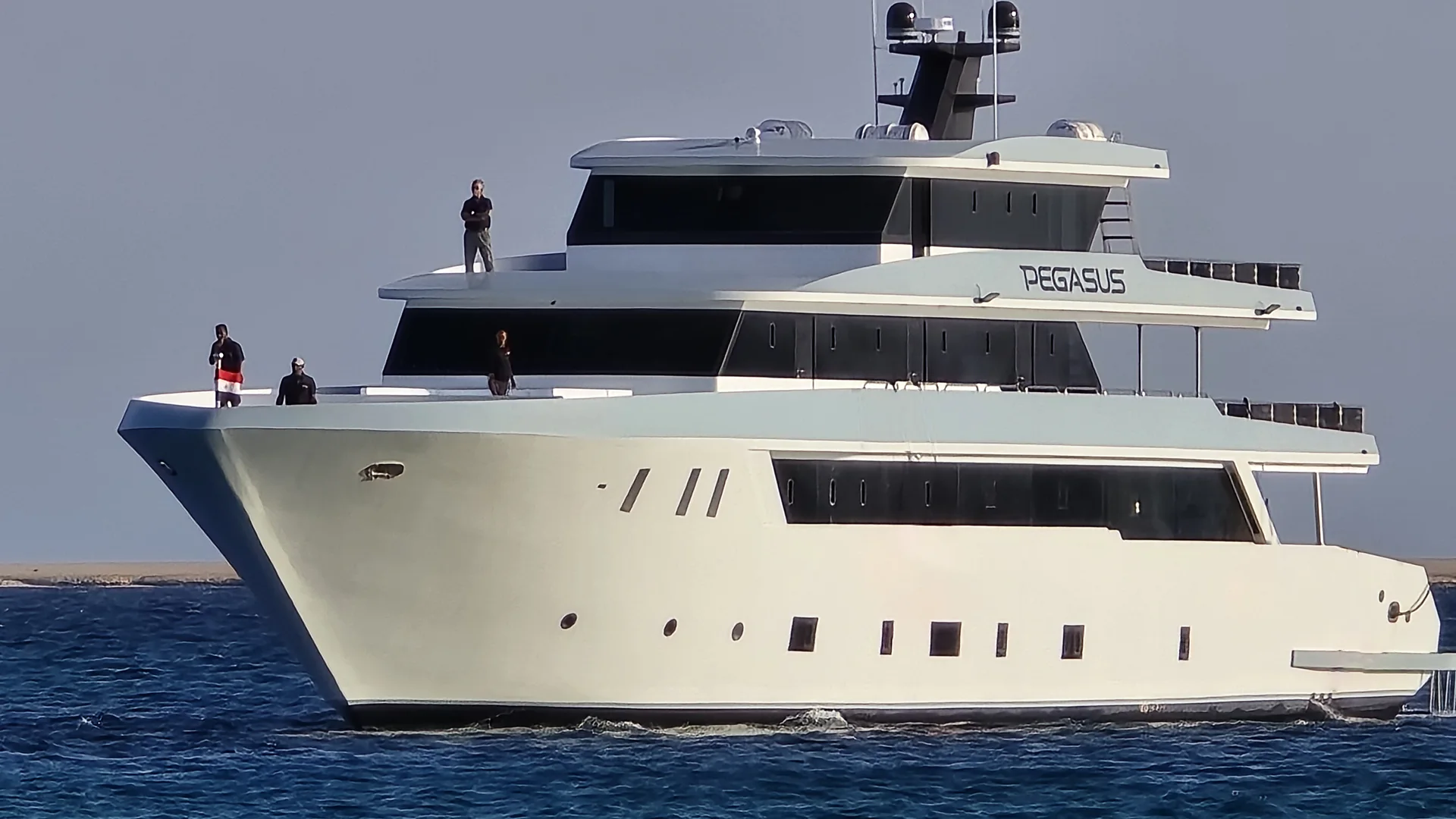 Pegasus Safari Yacht